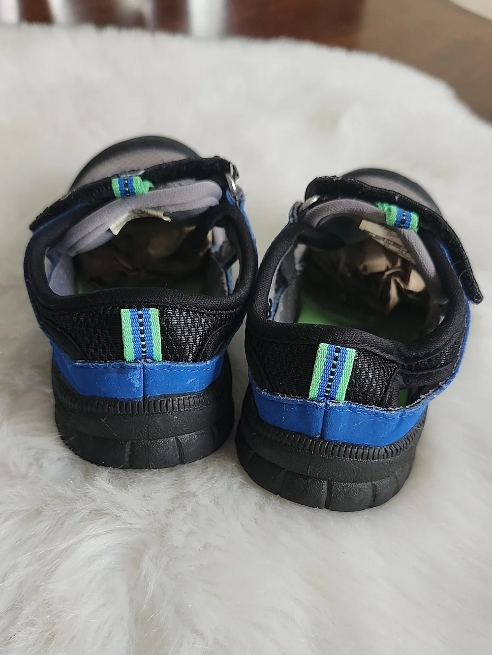 OshKosh Bgosh lightweight water